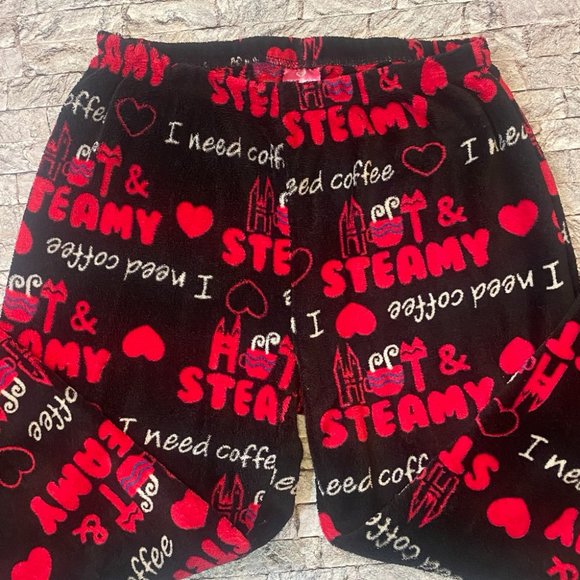 Chili Peppers Pajamas Bottom - Picture 2 of 4